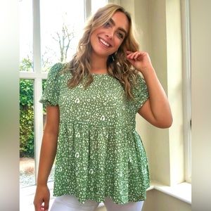 ✨Sale today 8/11✨ SHEIN Puff Sleeves Babydoll Top